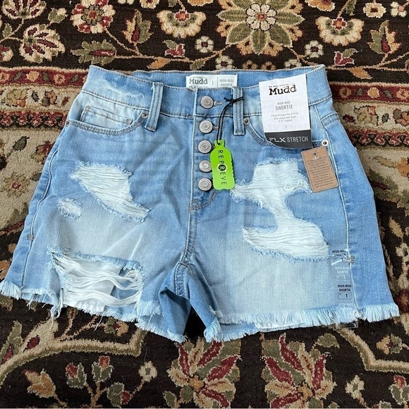 MUDD NWT Denim Shorts Button Fly Stretch High Rise Shortie Distressed Women’s 1 - Picture 1 of 9